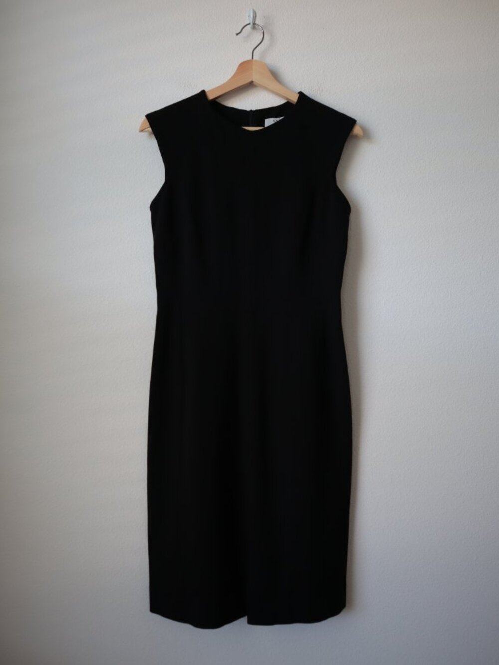 M.M.LaFleur The Katie Dress in Black | 6 - Picture 2 of 8